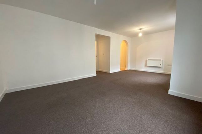 3 Pendennis Park, Bristol photo 2