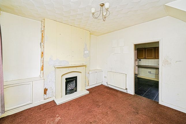 19, Livingstone Road, Ellesmere Port photo 3