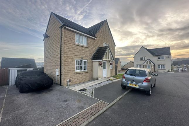 4-bed house on 36, The Knoll, Keighley, £276,000