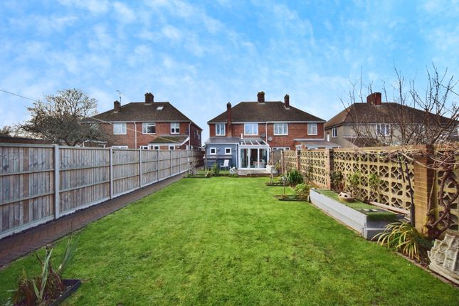 15, Johnson Road, Sittingbourne photo 4