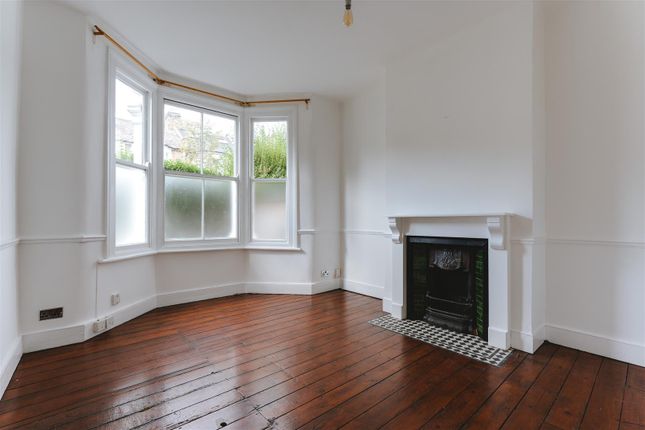 152, Albert Road, London photo 2
