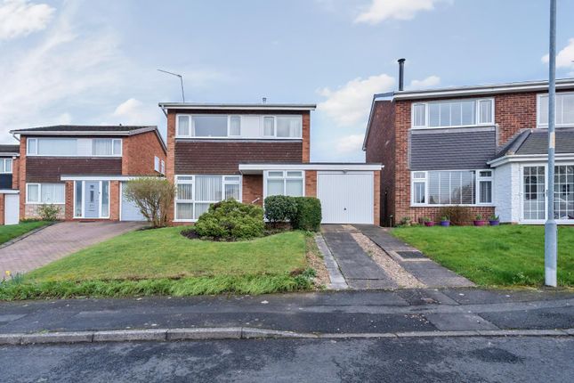 Thumbnail Detached house for sale in Lapworth Close, Redditch