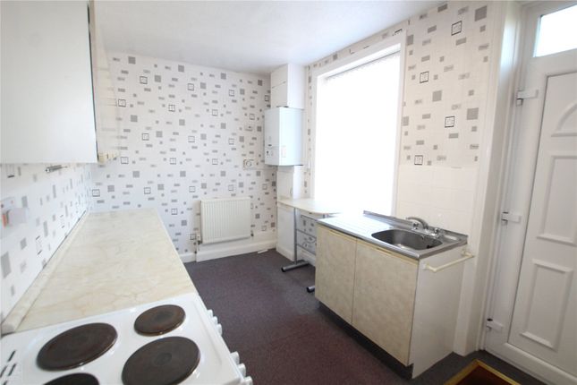 16, Minerva Street, Huddersfield photo 4