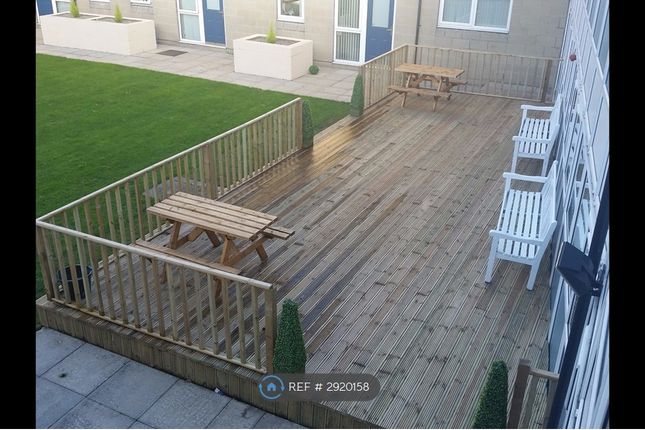Poplar Court, Princeville Street, Bradford photo 3