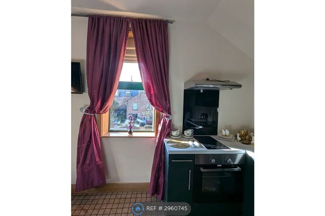 One Bedroom Flat, Jesmond, Newcastle Upon Tyne photo 2
