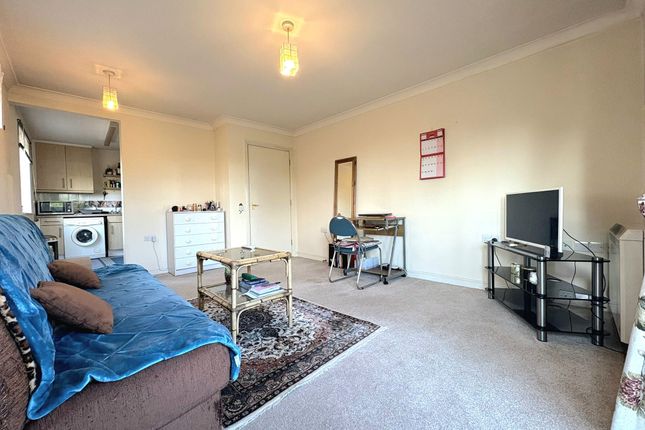 Copy, 5, Moon House, Harrow photo 2