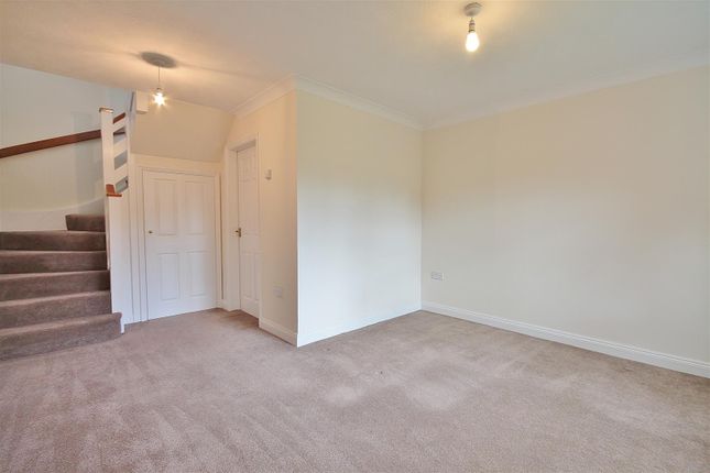 21, Bosley Crescent, Wallingford photo 3