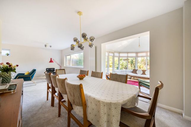 Courtlands, Queens Avenue, Maidstone photo 4