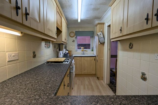 15 Moorville Court, Leeds photo 3