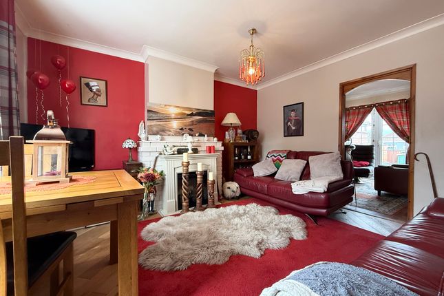 18 Heol Keir Hardie, Aberdare photo 2
