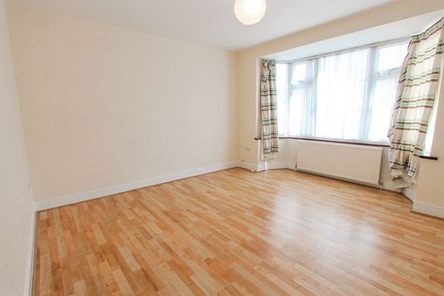 Thumbnail Terraced house to rent in Princes Avenue, Greenford
