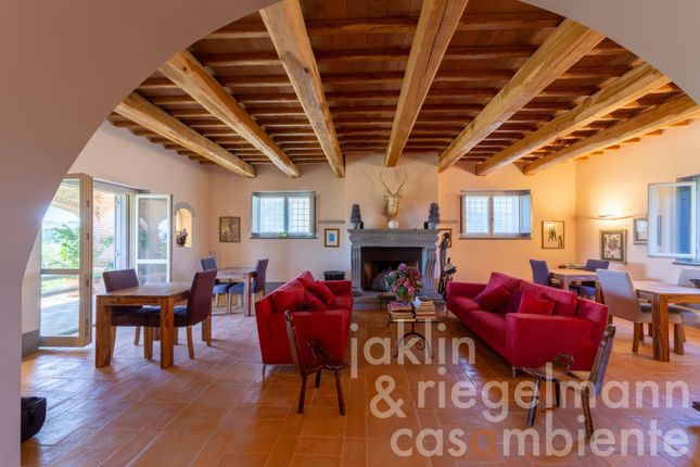 Country house for sale in Italy, Umbria, Terni, Acquasparta