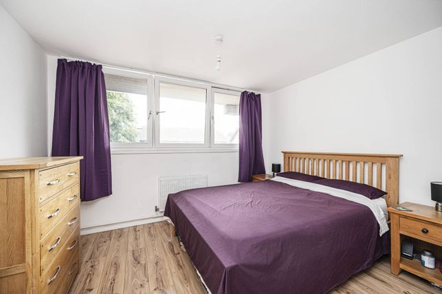 Thumbnail Flat for sale in Sidney Street, Whitechapel, London