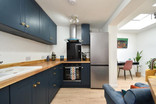 2, Gensing Road, St. Leonards-On-Sea photo 3