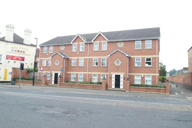 2 bed flat to rent in Barbican Road, York YO10