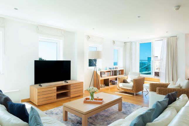 Apartment 201, St Moritz, Apartment 201, St Mortiz Hotel, Trebetherick photo 4
