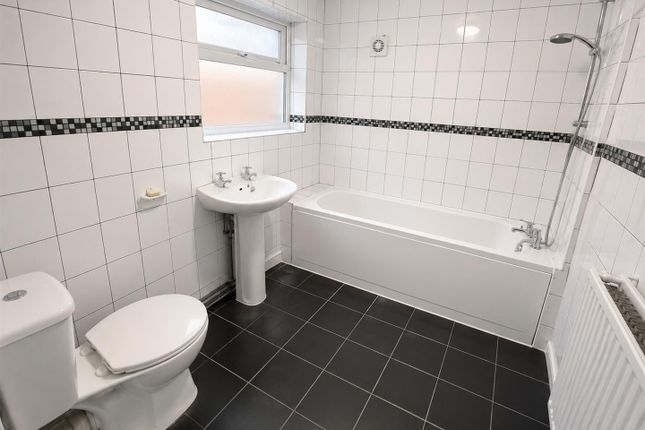 18, Avenue Road, Birmingham photo 5