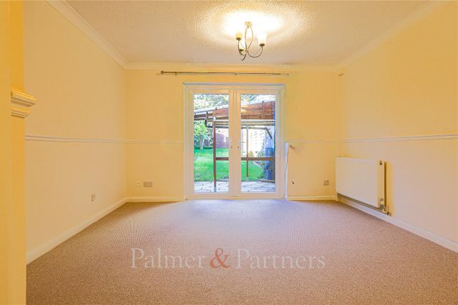 63, Foden Avenue, Suffolk photo 3