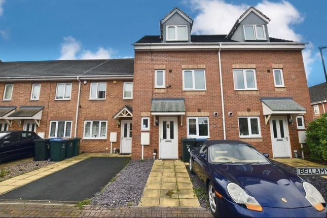 Town house to rent in Bellamy Close, Coventry - Three Bedroom, Two Bathroom Townhouse