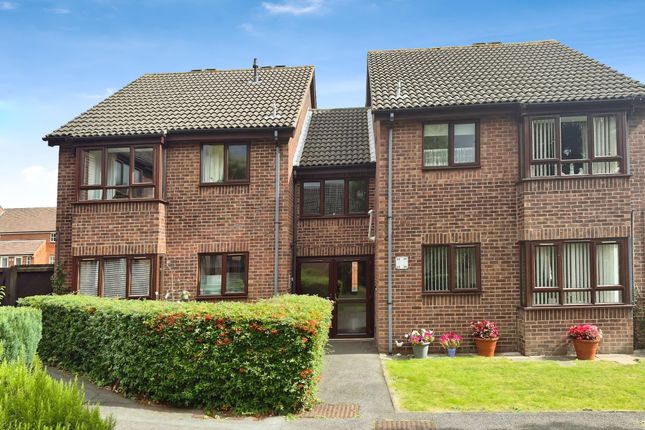 1-bed flat on 23 St. Pauls Close, Leicester, £60,000