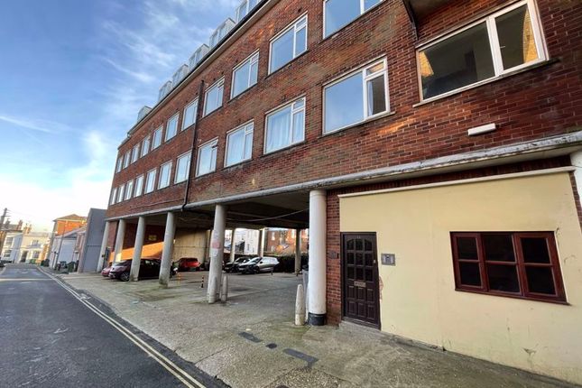 Flat for sale in Union Road, Ryde