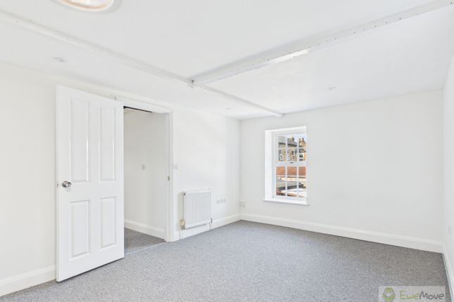 21a, London Road, Brandon photo 2
