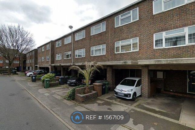 Thumbnail Terraced house to rent in Lascelles Close, London