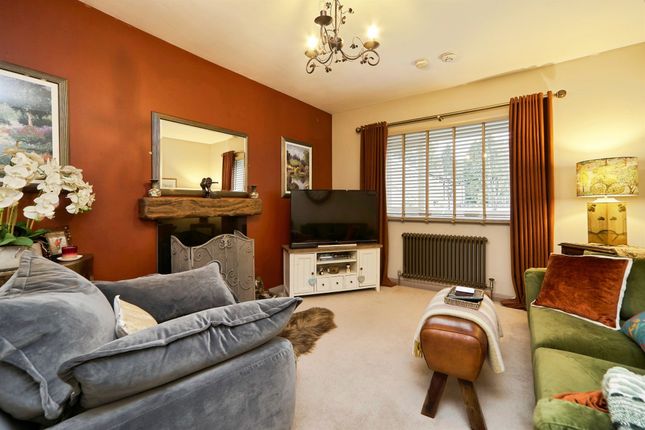 Beauvais Drive, Keighley photo 3