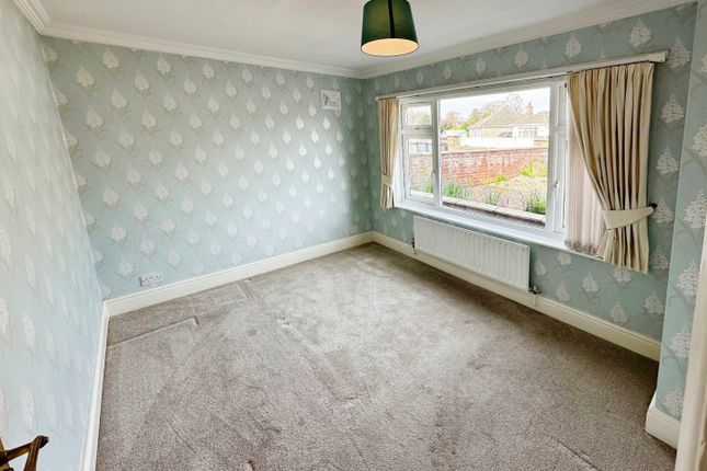 Detached bungalow for sale in Gardenfield, Skellingthorpe, Lincoln