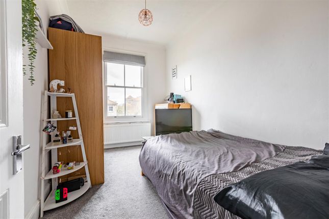 Flat for sale in Selborne Road, Hove