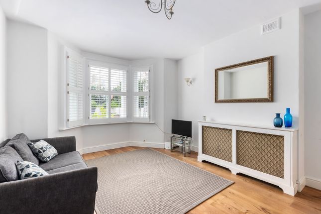 Thumbnail Flat for sale in Westcroft Square, Ravenscourt Park, Hammersmith