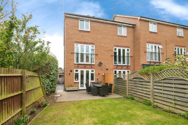 End terrace house for sale in Honeychurch Close, Redditch, Worcestershire