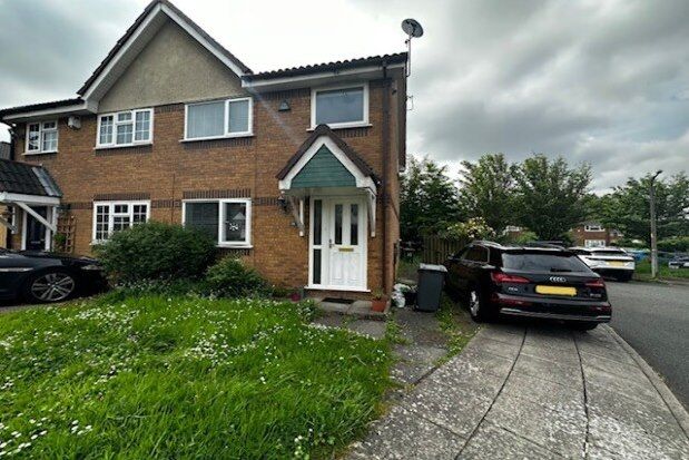 Thumbnail Semi-detached house to rent in Whiteside Close, Wirral
