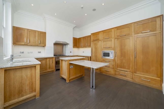 6, Rudall Crescent, London photo 2