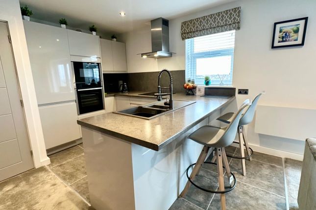 B 21 Point Coastal, New South Promenade, Blackpool photo 5