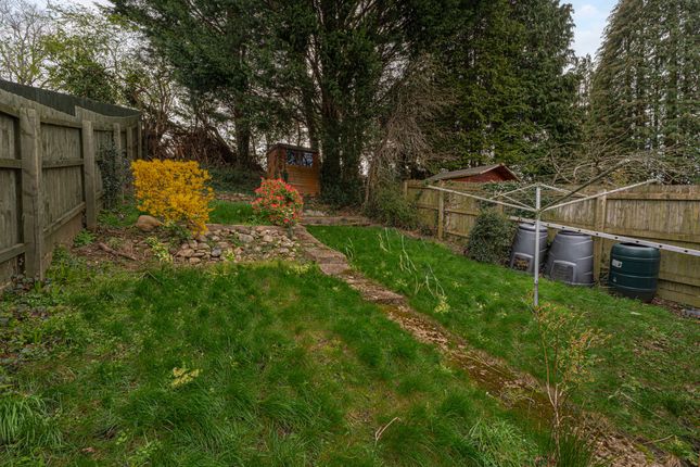 54 Edlogan Way, Cwmbran photo 4