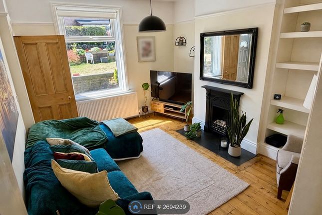South View, Greengates, Bradford photo 3