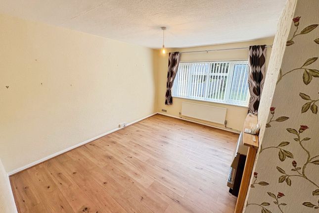 10, Millbank Street, Wolverhampton photo 3