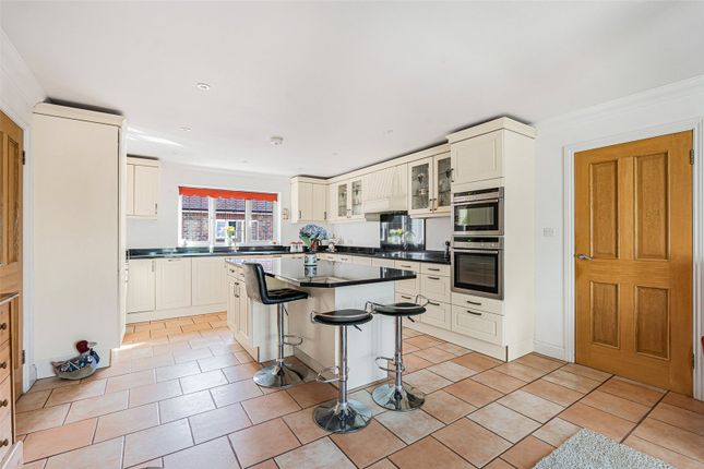 Wistaria Cottage,, Crossways, Pulborough photo 4
