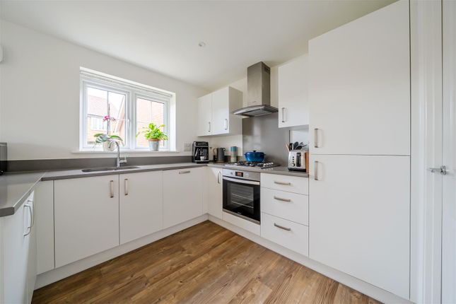 38, Tyler Road, Tonbridge photo 3