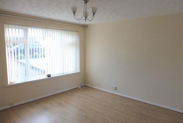 10, STOURBRIDGE photo 3