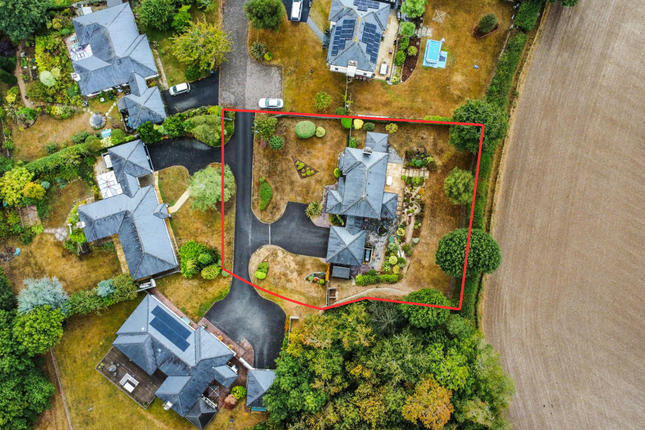 11, Cove Meadow, Torpoint photo 3