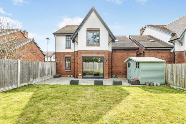 4, Edward Price Close, Neston photo 4