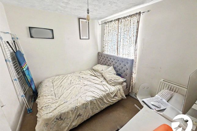 53, Cheldoc Rise, Chatham photo 3