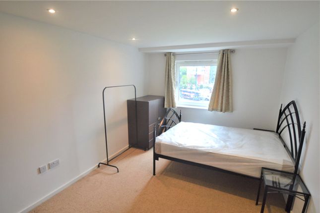 Apartment 206, 2, Masshouse Plaza, West Midlands photo 4