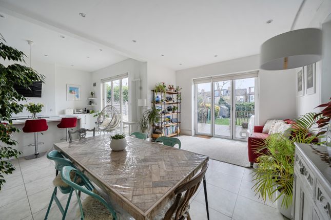 27, Cedars Road, Kent photo 4