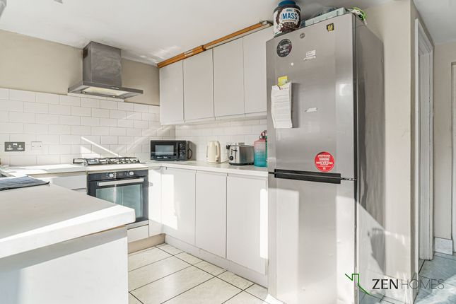 20 Hampden Lane, London photo 2