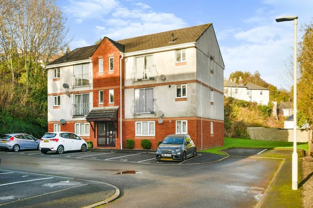 Flat for sale in Curlew Mews, Laira, Plymouth