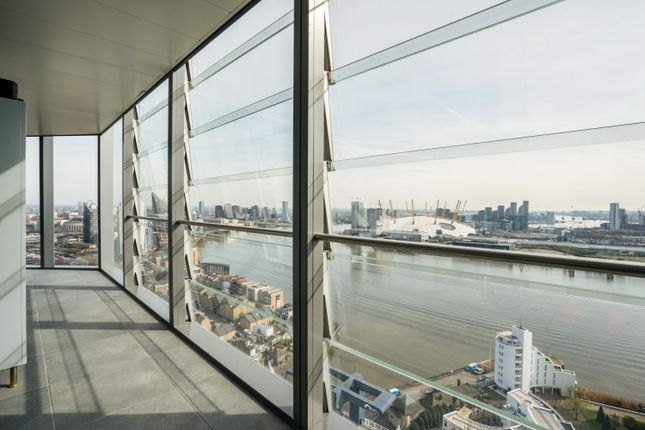 Flat for sale in Dollar Bay Place, London