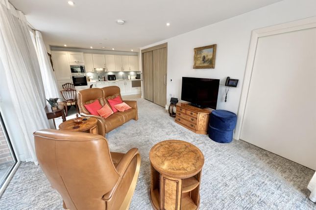 Apartment 20, Chapelwood, Alderley Road, Wilmslow photo 4